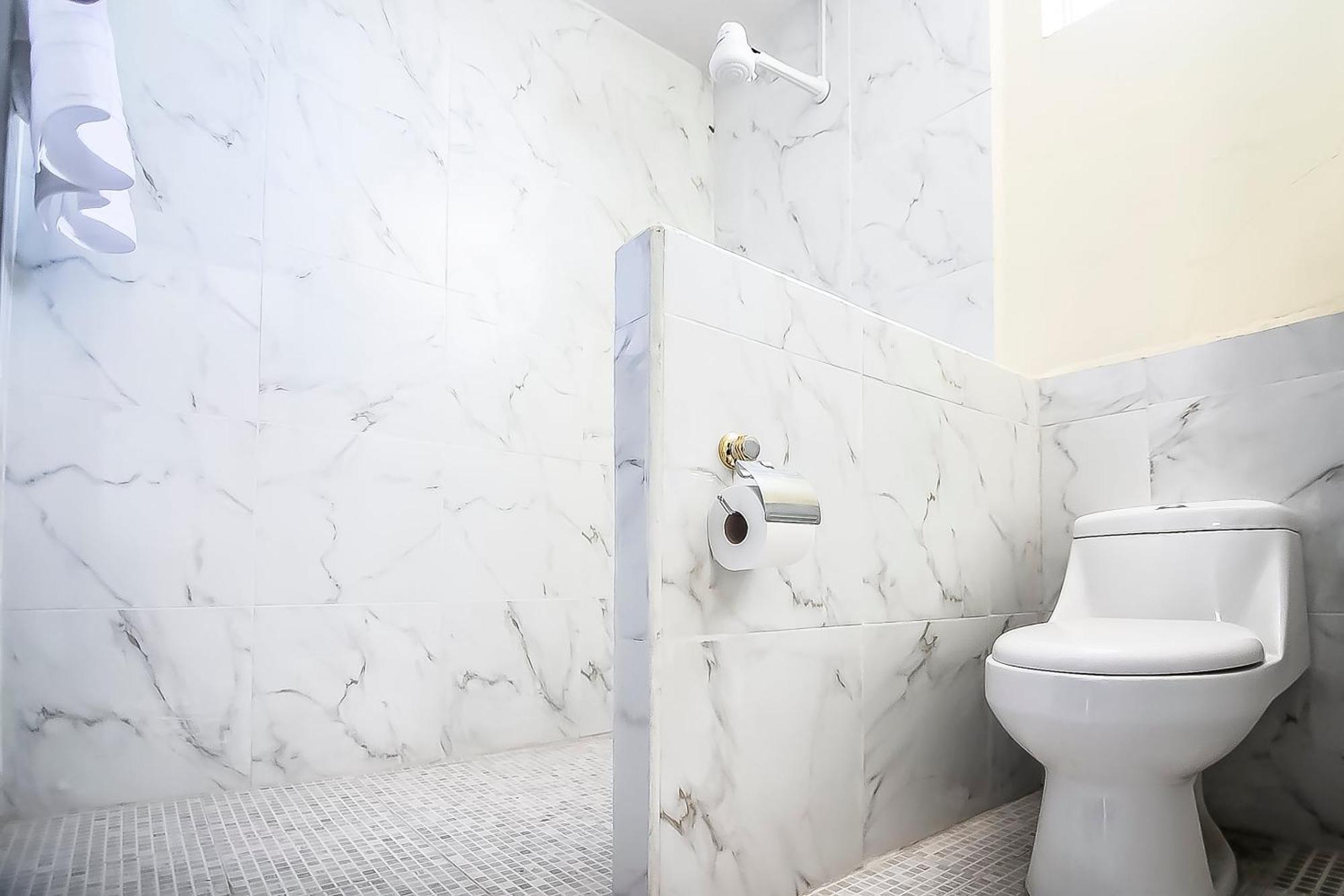 Oyo Hotel Plaza Las Torres, Cabo San Lucas Ngoại thất bức ảnh