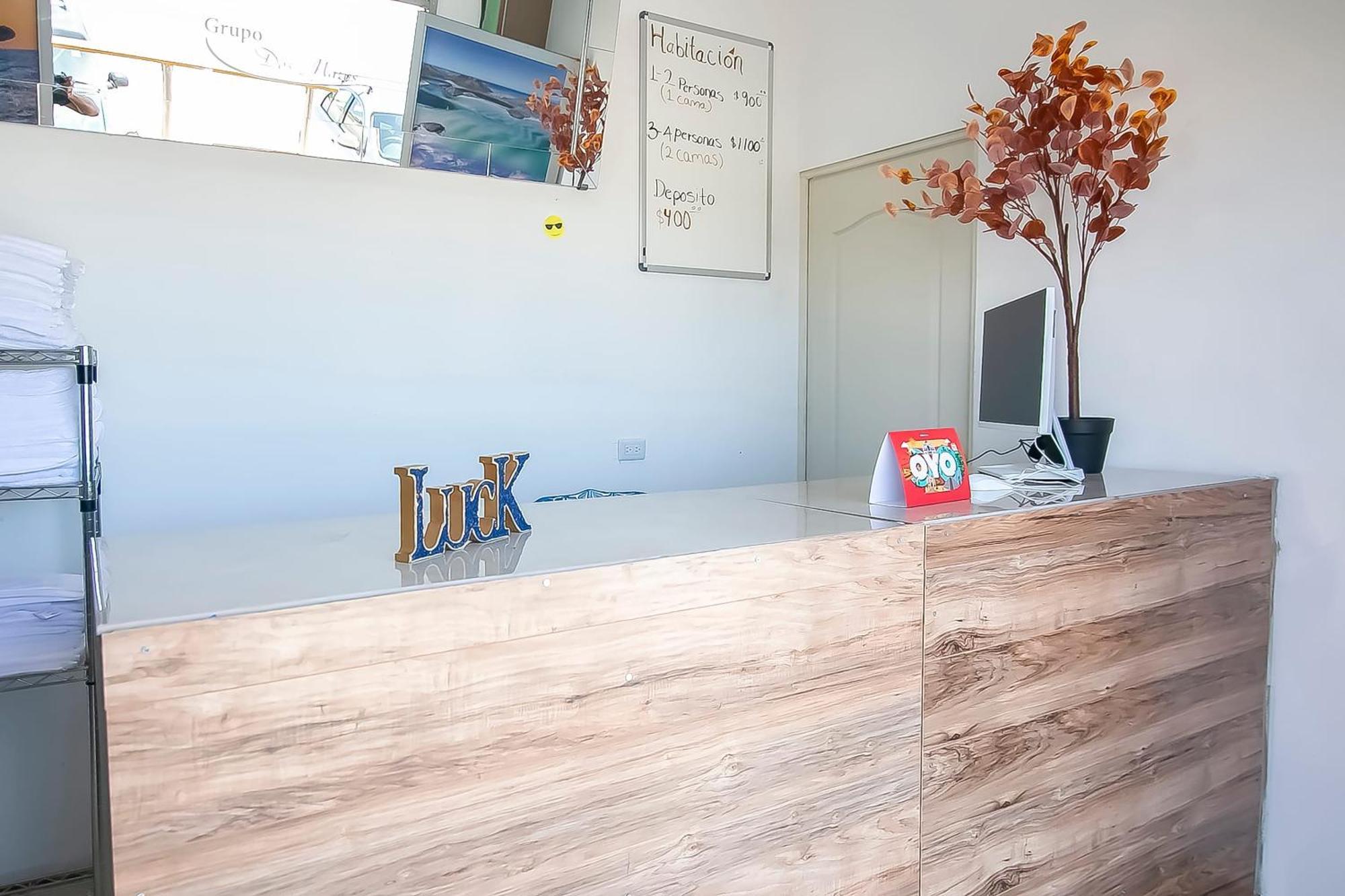 Oyo Hotel Plaza Las Torres, Cabo San Lucas Ngoại thất bức ảnh